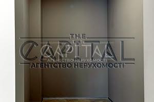 будинок за адресою с. Лісники, Центральна вул., 1