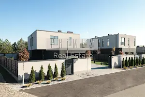 будинок за адресою Козин