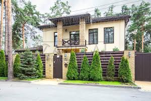 будинок за адресою Патріотів