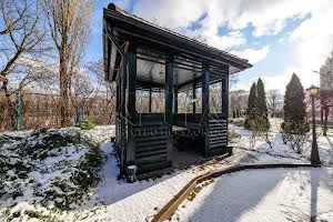 комерційна за адресою Польова вул., 33