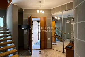 будинок за адресою Харків, Льва Ландау просп. (50-річчя СРСР), 132
