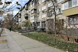 коммерческая по адресу Уинстона Черчилля ул. (Красноткацкая), 25
