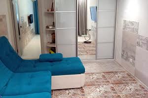 квартира за адресою Нескорених вул., 33е