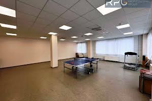 комерційна за адресою Пшенична вул., 8