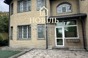 будинок за адресою с. Петропавлівська борщагівка, Затишна вул.