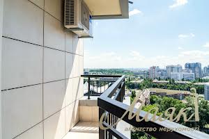 комерційна за адресою Джона Маккейна вул. (Івана Кудрі), 26
