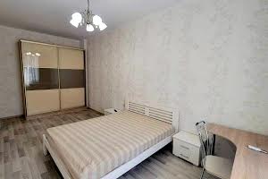 квартира за адресою Софії Русової вул., 7 Г