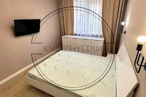 квартира за адресою Ревуцького вул., 40-Б