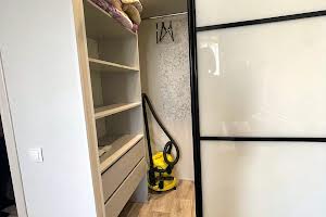 квартира за адресою Каденюка вул., 8