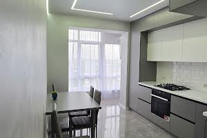 квартира за адресою Височана вул., 18