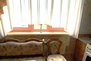 квартира за адресою Наталії Ужвій вул., 112