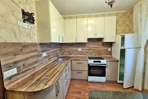 квартира за адресою Софії Русової вул., 5 Б