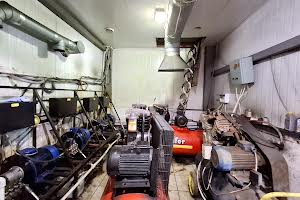 коммерческая по адресу Николая Закревского ул., 32