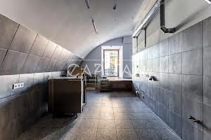 коммерческая по адресу Леси Украинки бульв., 28