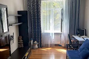 квартира за адресою Михайля Семенка вул. (Чайковська), 12