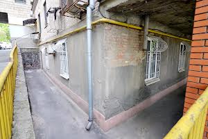комерційна за адресою Михайла Грушевського вул., 34/1