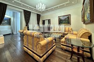 комерційна за адресою Шота Руставелі вул., 8