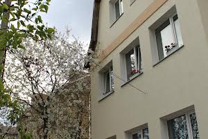 будинок за адресою Комарова вул.