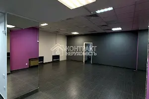 комерційна за адресою Чорноглазівська вул., 3