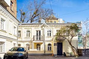 комерційна за адресою Івана Франка вул., 26