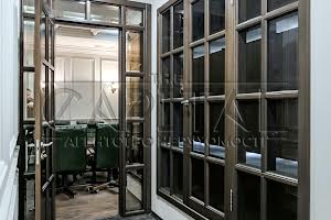 комерційна за адресою Олеся Гончара вул., 35