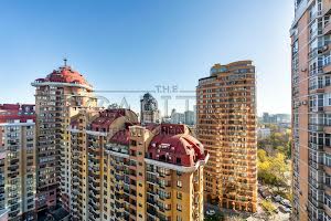 комерційна за адресою Євгена Коновальця вул. (Щорса), 32-Г