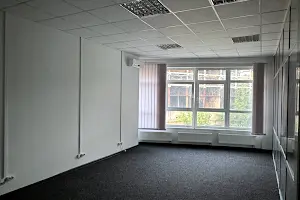 комерційна за адресою Кловський узвіз, 7