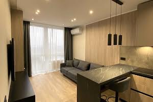квартира за адресою Зарічна вул., 6к4