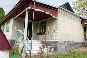 будинок за адресою Набережна вул.