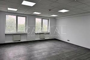 комерційна за адресою Гарматна вул., 8