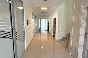 комерційна за адресою Федора Ернста вул., 3Б
