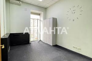 комерційна за адресою Саксаганського вул., 147/5