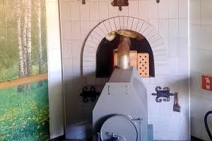 комерційна за адресою Набережно-Корчуватська вул., 21