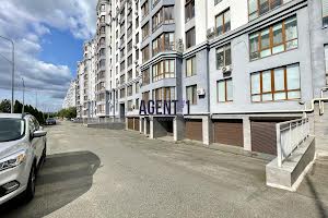 комерційна за адресою Миру вул., 9