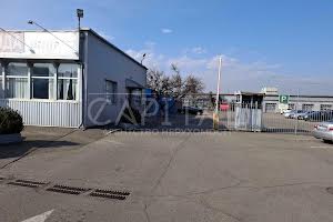 комерційна за адресою вул. Гетьмана Павла Полуботка, 6