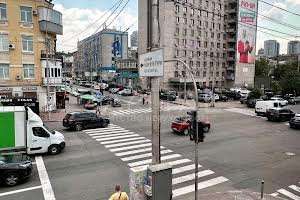 комерційна за адресою Антоновича вул. (Горького), 50