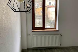 квартира за адресою Приморська вул., 22