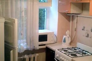 квартира за адресою Героїв України просп. (Героїв Сталінграду), 18
