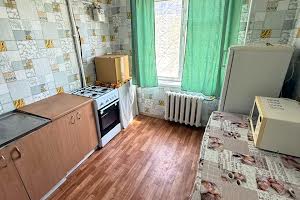 квартира за адресою Добровольців пров., 6