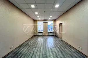 комерційна за адресою Євгена Чикаленка вул. (Пушкінська), 9