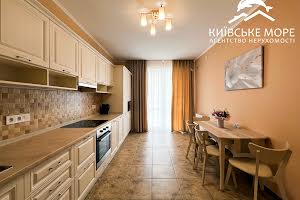 квартира за адресою Воскресенська вул., 18