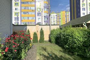 будинок за адресою Яблунева вул.