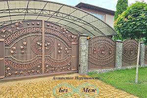 будинок за адресою Харківська вул., 4