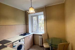 квартира за адресою Космонавтів вул., 20