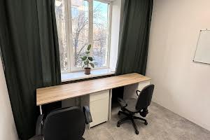 комерційна за адресою Лесі Українки бульв., 6