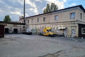 комерційна за адресою Малинська вул., 1