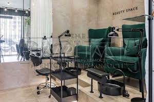 комерційна за адресою Набережно-Рибальська дорога вул., 3