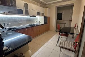 квартира за адресою Академіка Заболотного вул., 58