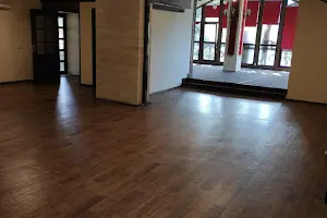 дом по адресу тополева, 1