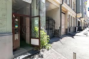 коммерческая по адресу Ярославов Вал ул., 26